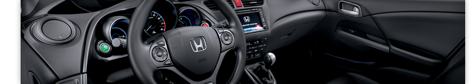 Das Bild zeigt ein Fahrzeug der Marke Honda