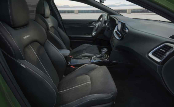 Hightech-Cockpit mit Stil
