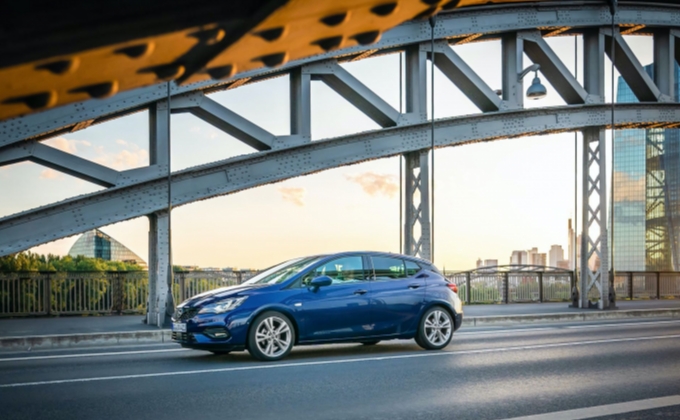 Bild opel Astra 5-Türer Leistung und Effizienz