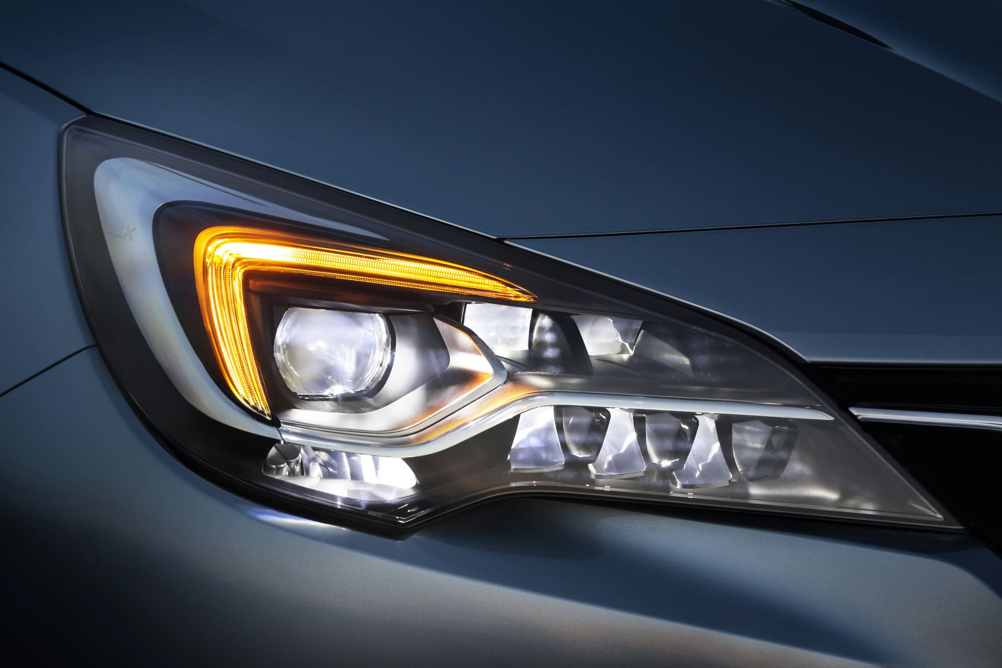 Bild opel Astra 5-Türer Wegweisendes Licht
